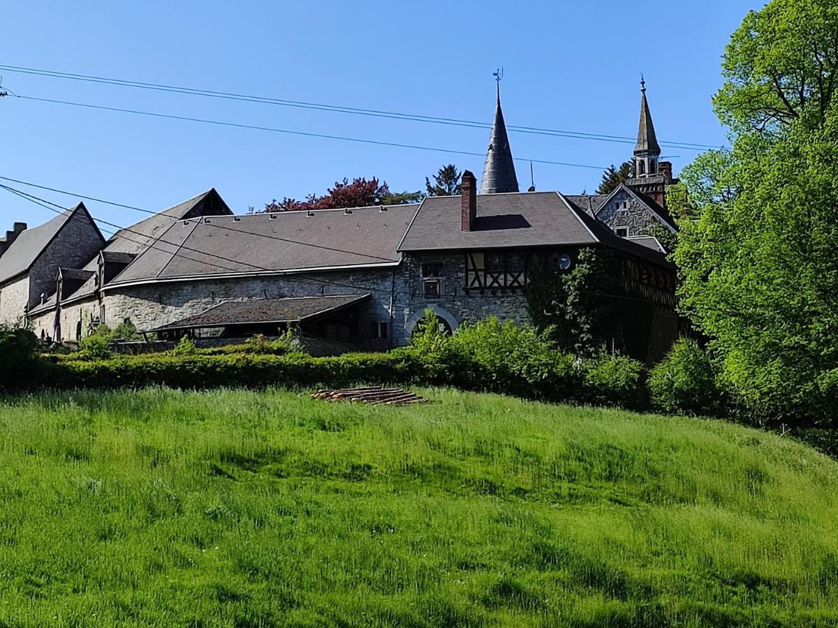 Your Stay In Kelmis - La Calamine- Cosy Apartment In The Ardennes -Three-Country Point - Neu-Moresnet Eksteriør bilde